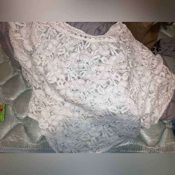 Fall Clothes 🍂 - Picture 4 of 15